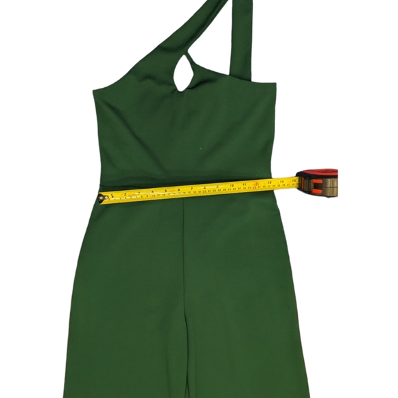 EUC Missguided Stretchy Forest Green Criss-cross Wide Leg Jumpsuit Size 8 - Picture 7 of 14